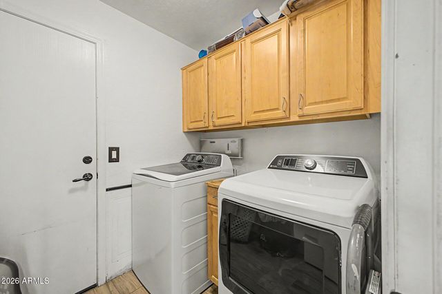 311 W SHANNON Street, Gilbert, AZ 85233