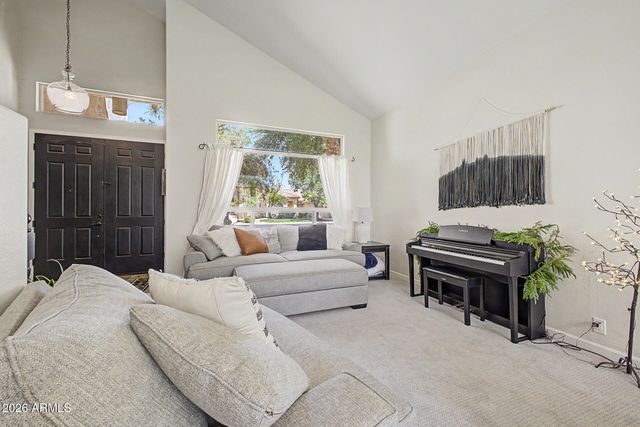 311 W SHANNON Street, Gilbert, AZ 85233