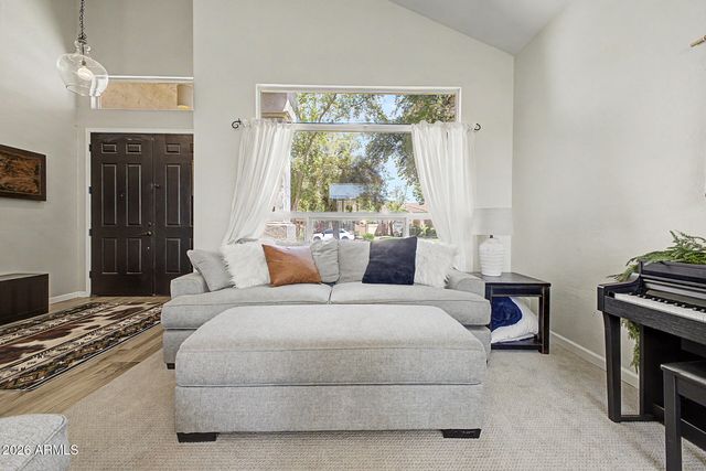 311 W SHANNON Street, Gilbert, AZ 85233