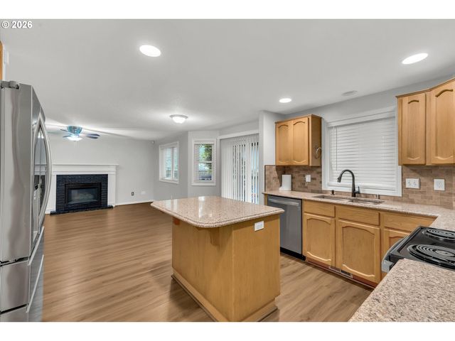 3000 Ne 165TH Ave, Vancouver, WA 98682