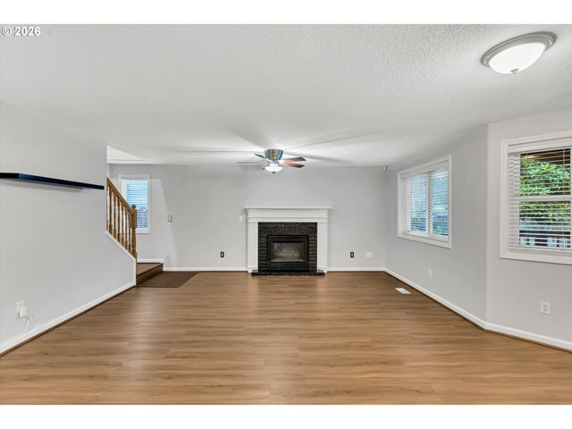 3000 Ne 165TH Ave, Vancouver, WA 98682