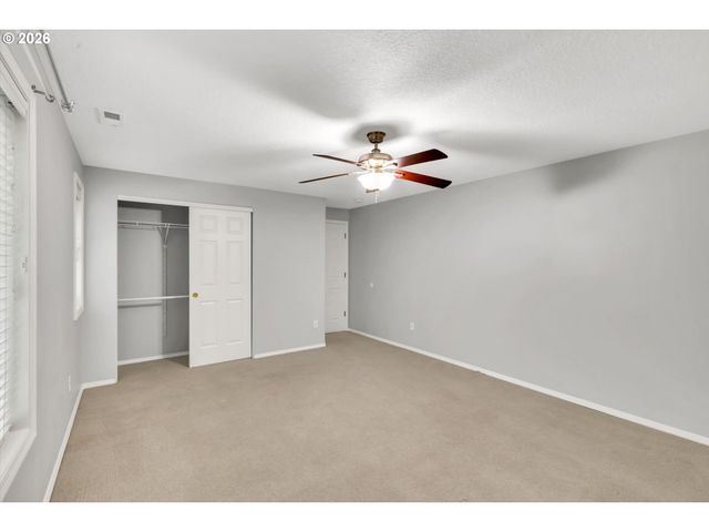 3000 Ne 165TH Ave, Vancouver, WA 98682