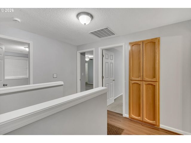 3000 Ne 165TH Ave, Vancouver, WA 98682