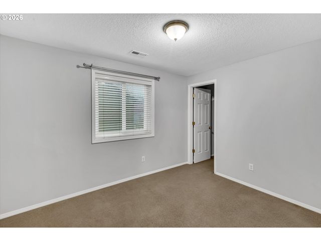 3000 Ne 165TH Ave, Vancouver, WA 98682