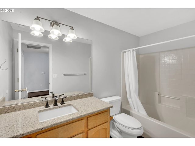 3000 Ne 165TH Ave, Vancouver, WA 98682