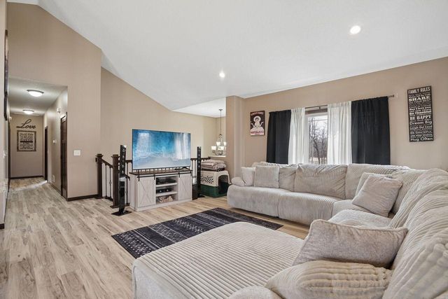 12183 180th Avenue SE, Big Lake, MN 55309