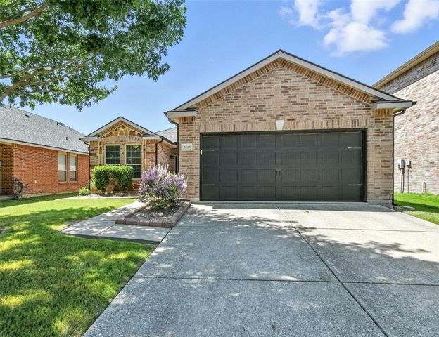 5817 Deck House Road, Fort Worth, TX 76179