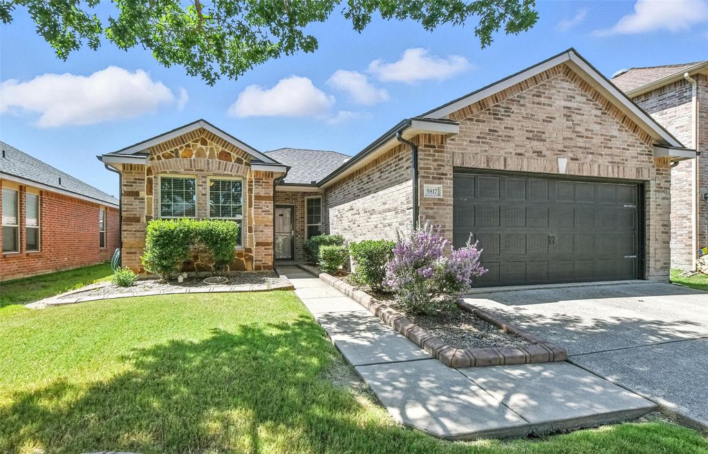 5817 Deck House Road, Fort Worth, TX 76179