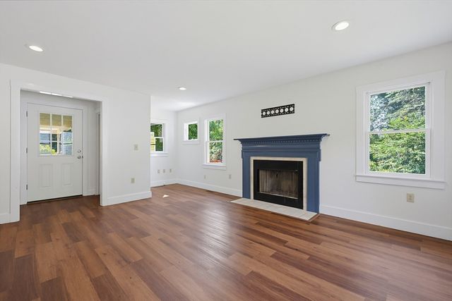 109 Pine Street, Franklin, MA 02038
