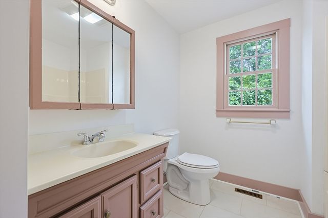 109 Pine Street, Franklin, MA 02038