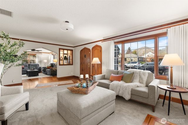 15 Furney Street, Wenatchee, WA 98801