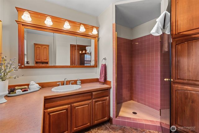 15 Furney Street, Wenatchee, WA 98801