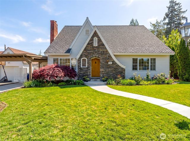 15 Furney Street, Wenatchee, WA 98801