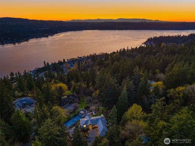 3529 207th Avenue SE, Sammamish, WA 98075