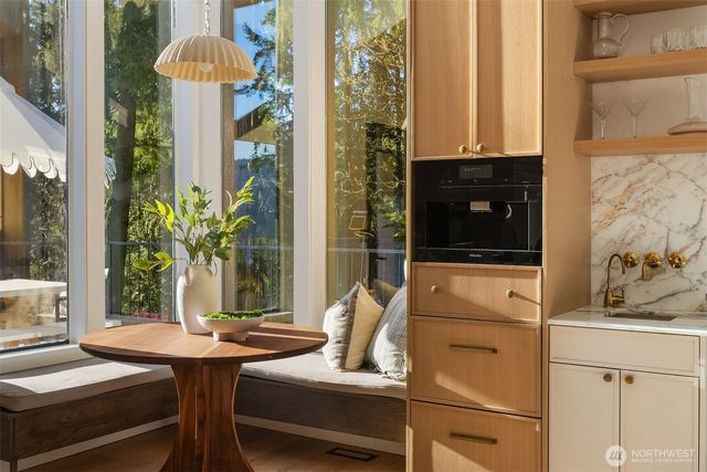 3529 207th Avenue SE, Sammamish, WA 98075