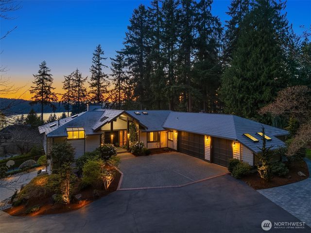3529 207th Avenue SE, Sammamish, WA 98075