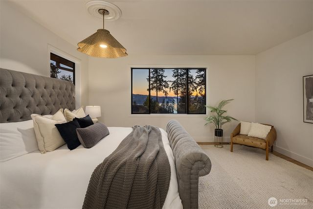 3529 207th Avenue SE, Sammamish, WA 98075