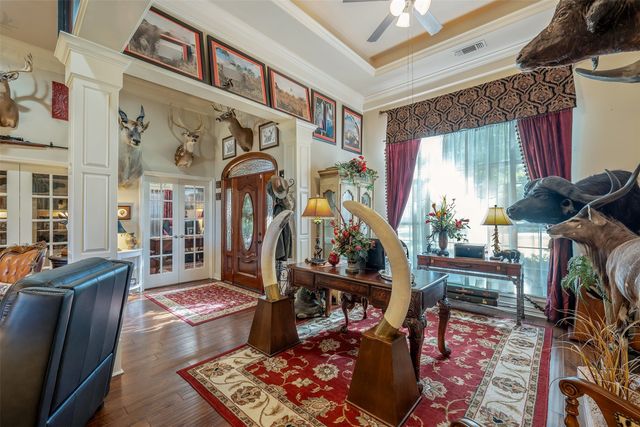 126 E Post Oak, Frankston, TX 75763