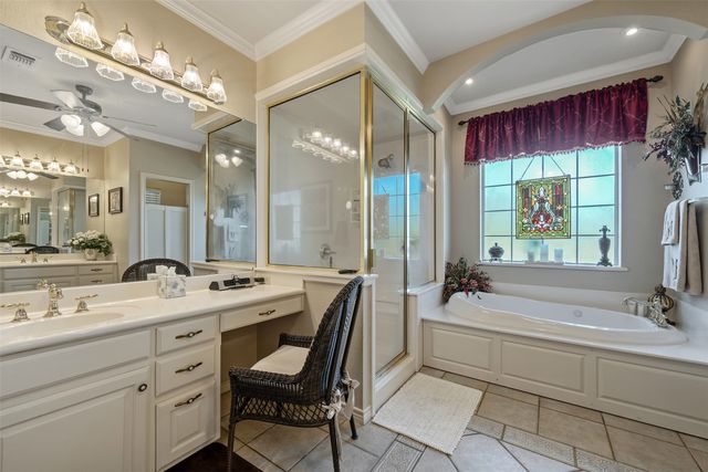 126 E Post Oak, Frankston, TX 75763