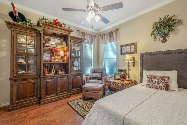 126 E Post Oak, Frankston, TX 75763
