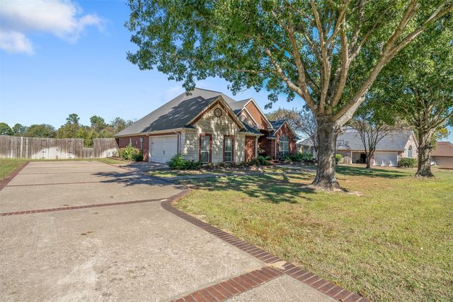 126 E Post Oak, Frankston, TX 75763