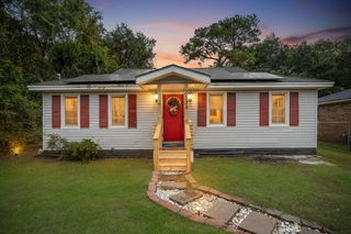 2534 Wecco Street, North Charleston, SC 29405