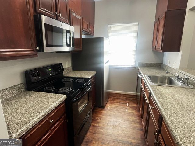 994 Sims Street, Atlanta, GA 30310