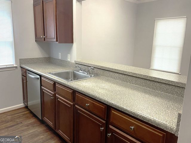 994 Sims Street, Atlanta, GA 30310