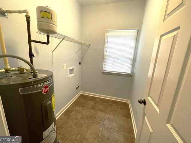 994 Sims Street, Atlanta, GA 30310