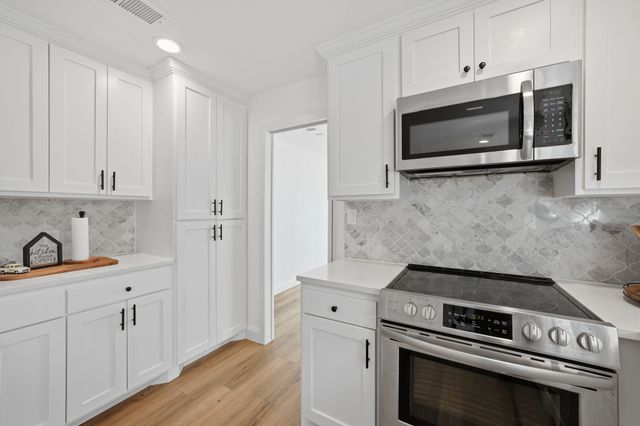 8700 Eagleview Court, Fort Worth, TX 76179