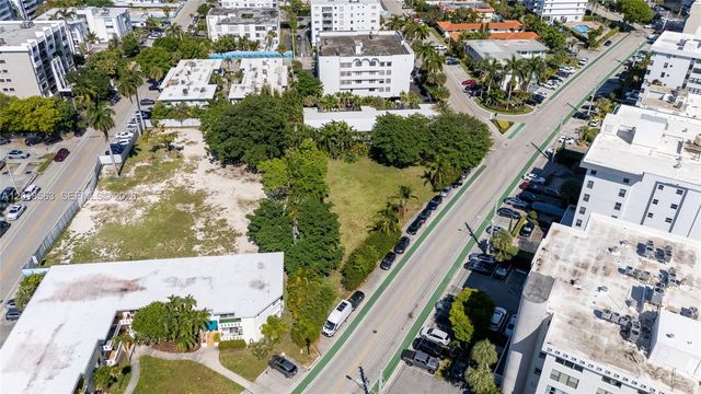 9201 W Bay Harbor Dr, Bay Harbor Islands, FL 33154