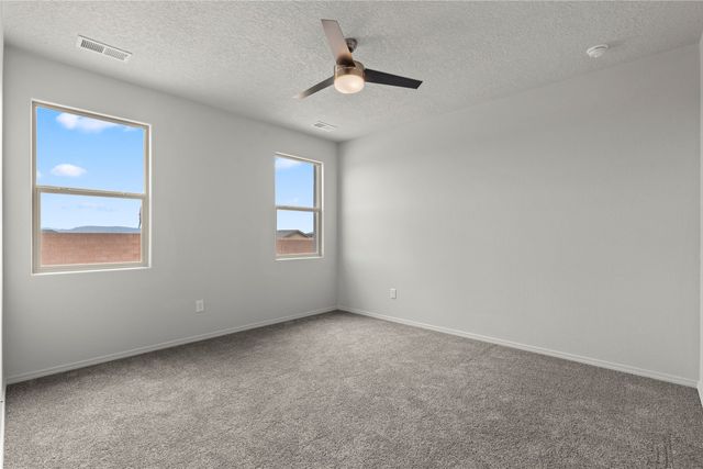 4221 Via De Ventura, Santa Fe, NM 87507