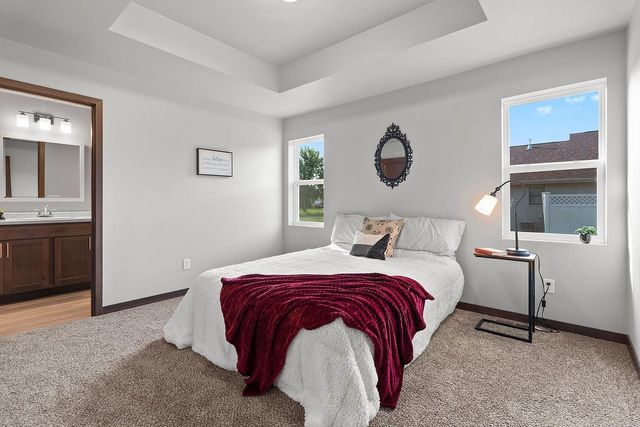 530 WILLOW COURT, New London, WI 54961
