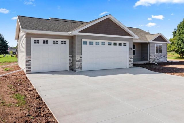 530 WILLOW COURT, New London, WI 54961