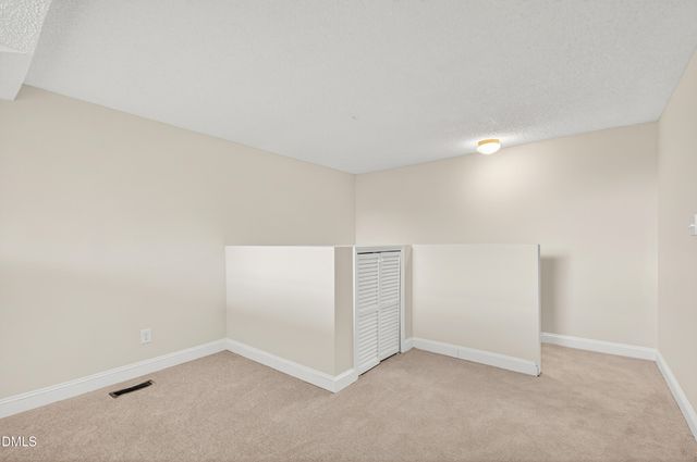 4921 Hollenden Drive 303, Raleigh, NC 27616