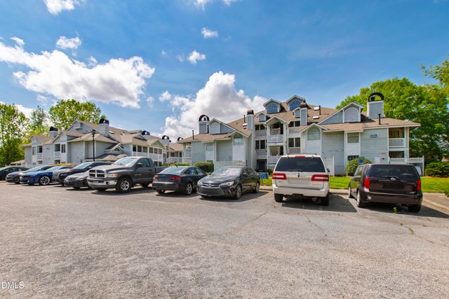4921 Hollenden Drive 303, Raleigh, NC 27616