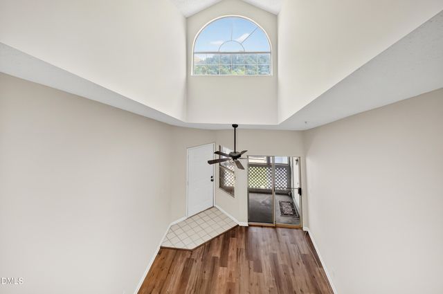 4921 Hollenden Drive 303, Raleigh, NC 27616