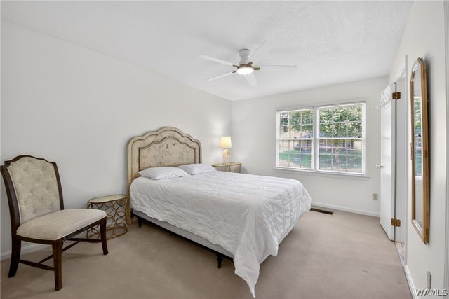 5502 Jasmine Pointe, Northport, AL 35473