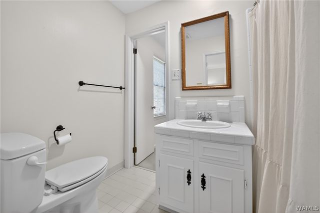 5502 Jasmine Pointe, Northport, AL 35473