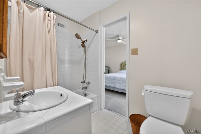 5502 Jasmine Pointe, Northport, AL 35473