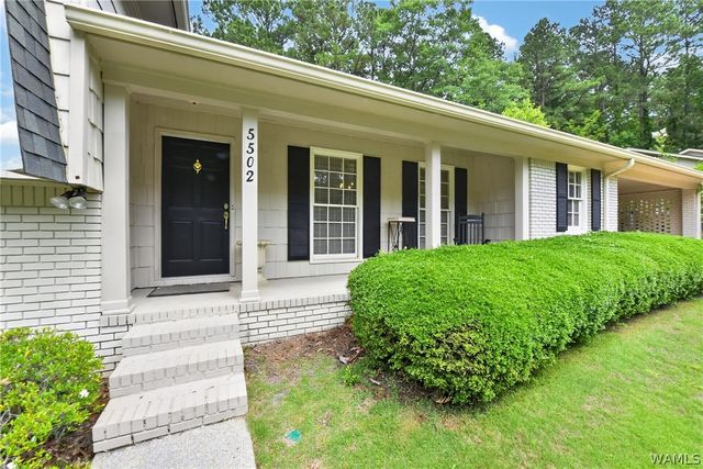 5502 Jasmine Pointe, Northport, AL 35473