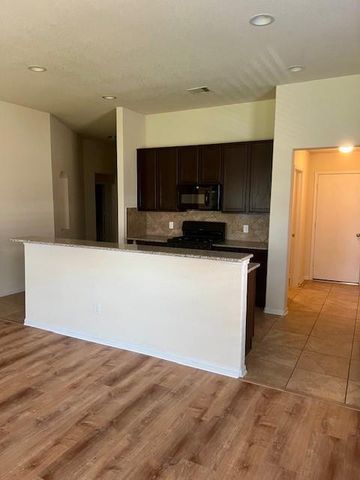 1323 Kaliste Meadow Drive, Houston, TX 77090