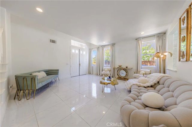 26518 Swan Lane, Canyon Country, CA 91387