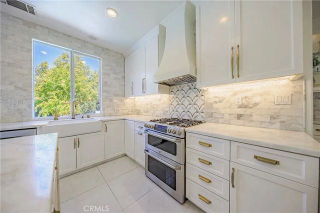 26518 Swan Lane, Canyon Country, CA 91387