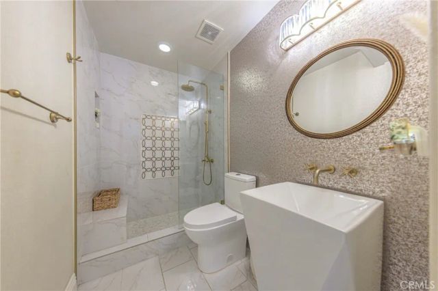 26518 Swan Lane, Canyon Country, CA 91387