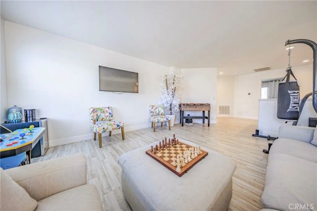 26518 Swan Lane, Canyon Country, CA 91387
