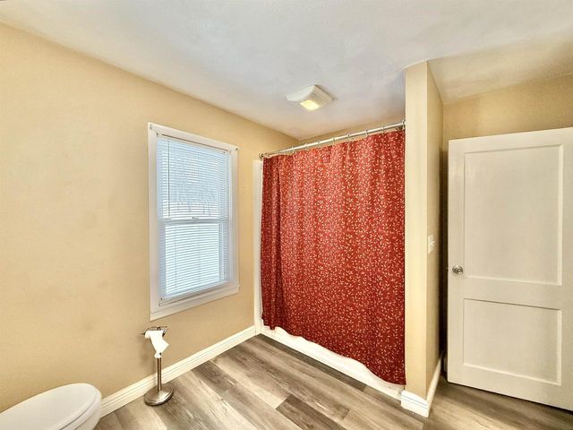 5424 E County Road J, Clinton, WI 53525