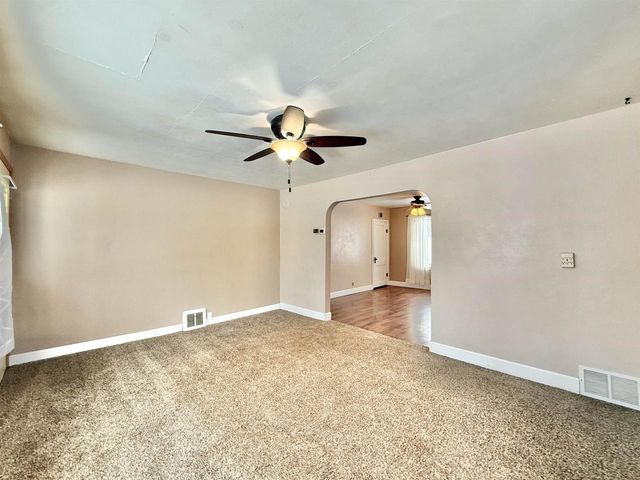 5424 E County Road J, Clinton, WI 53525