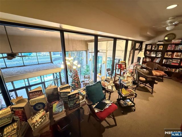 265 Main 702, Ridgefield Park, NJ 07660