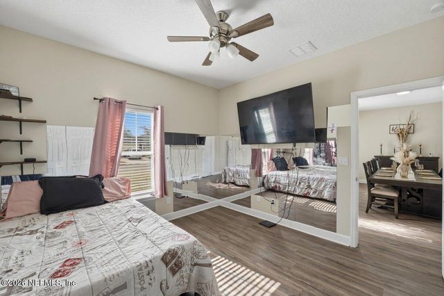 1379 OTTAWA Avenue, Jacksonville, FL 32210